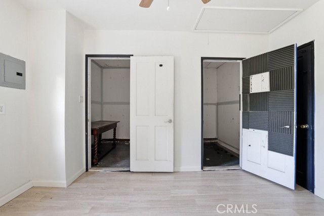 Detail Gallery Image 29 of 54 For 16937 Hartland, Lake Balboa,  CA 91406 - 2 Beds | 2 Baths