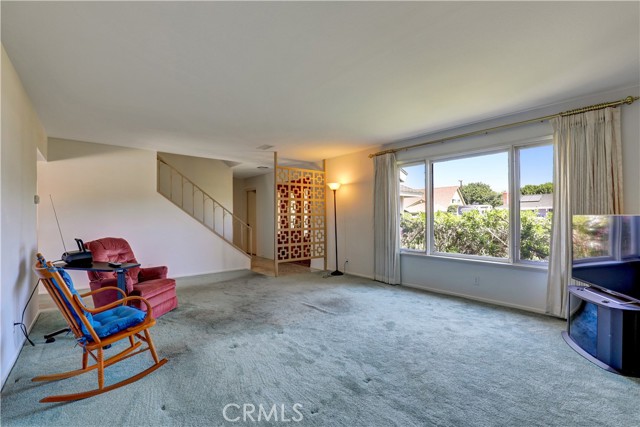 Detail Gallery Image 14 of 39 For 24172 Laulhere, Lake Forest,  CA 92630 - 4 Beds | 2 Baths