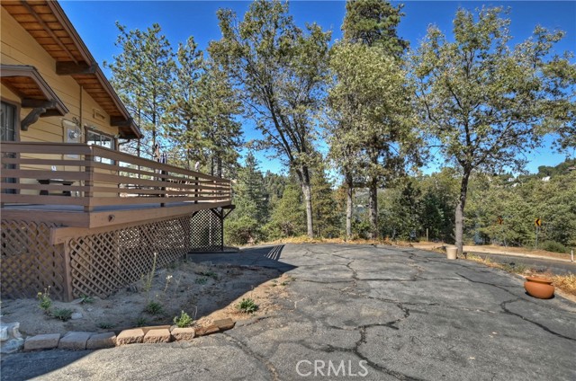 Detail Gallery Image 52 of 64 For 24531 San Moritz Dr, Crestline,  CA 92325 - 3 Beds | 2 Baths