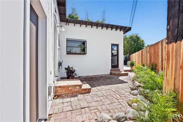 3017 Elm Avenue, Manhattan Beach, California 90266, 2 Bedrooms Bedrooms, ,2 BathroomsBathrooms,Residential,Sold,Elm,SB21199179