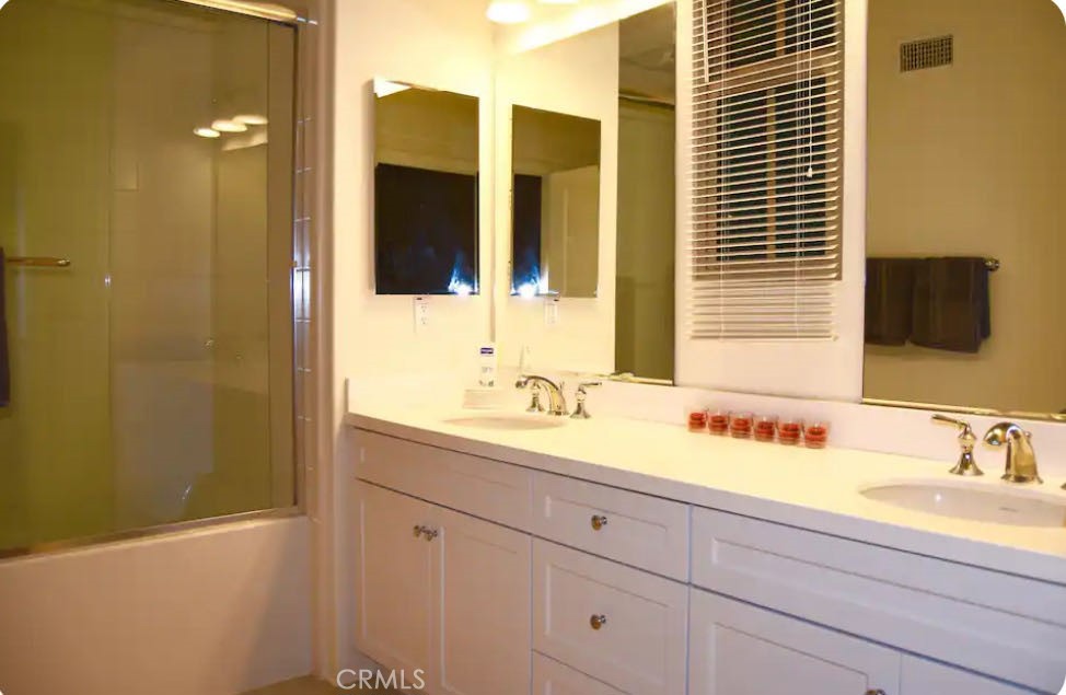 MLS #OC25223719 image #10