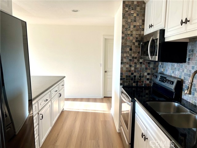 Detail Gallery Image 8 of 29 For 34566 via Verde a,  Dana Point,  CA 92624 - 3 Beds | 2 Baths