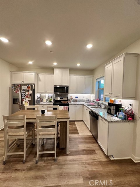 Detail Gallery Image 8 of 25 For 12316 Fruitwood Ln, Whittier,  CA 90602 - 3 Beds | 2/1 Baths