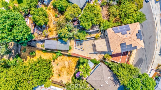 Detail Gallery Image 17 of 36 For 3745 Roberta St, Los Angeles,  CA 90031 - 3 Beds | 2/1 Baths