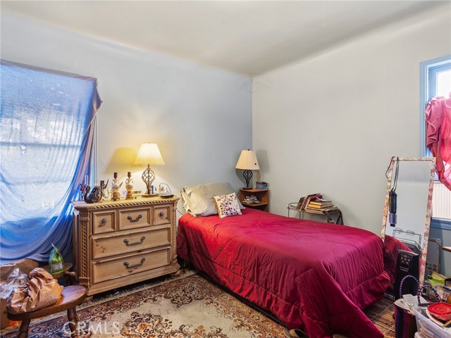 Detail Gallery Image 19 of 46 For 441 Dartmouth Rd, Burbank,  CA 91504 - 3 Beds | 2 Baths