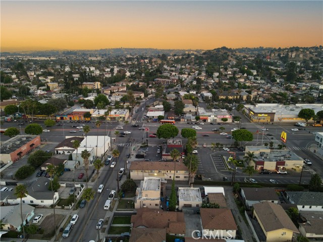 3711 Pueblo Avenue, Los Angeles CA: https://media.crmls.org/medias/8e7b6cc5-663f-4a60-bc61-2d9329d8644e.jpg