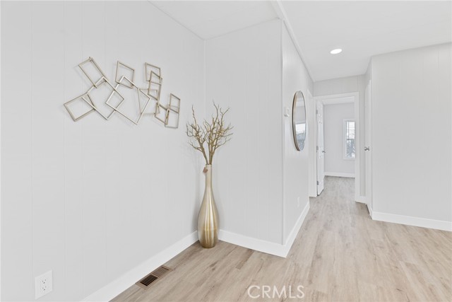 11250 Ramona, Montclair CA: https://media.crmls.org/medias/8e7cc501-bf3c-4e9e-8a6b-cef5d0712624.jpg