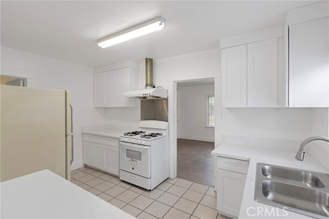 Detail Gallery Image 11 of 20 For 333 S 6th St, Alhambra,  CA 91801 - 2 Beds | 1 Baths