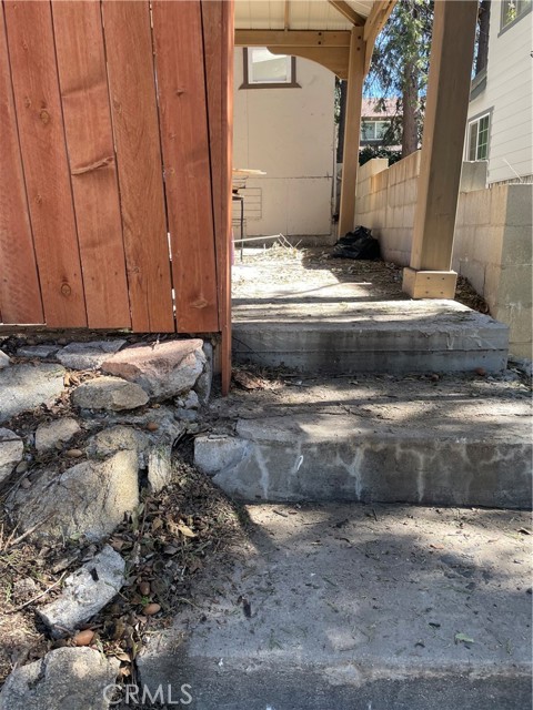 Detail Gallery Image 33 of 37 For 29392 Lake View, Cedar Glen,  CA 92321 - 3 Beds | 2 Baths