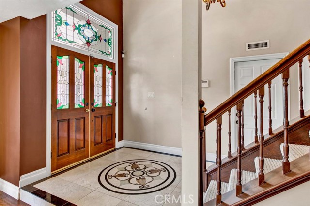 Detail Gallery Image 4 of 66 For 148 S Carousel St, Anaheim,  CA 92806 - 4 Beds | 2/1 Baths