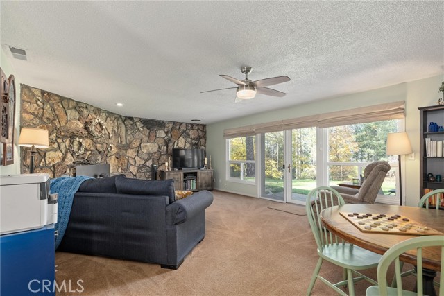 Detail Gallery Image 15 of 67 For 16298 Forest Ranch Rd, Forest Ranch,  CA 95942 - 3 Beds | 3 Baths