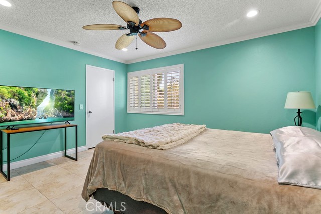 Detail Gallery Image 16 of 22 For 8877 Lauderdale Ct 212b,  Huntington Beach,  CA 92646 - 2 Beds | 2 Baths