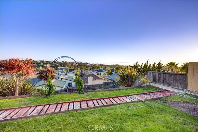 Detail Gallery Image 22 of 26 For 650 Vista Pacifica Cir, Pismo Beach,  CA 93449 - 2 Beds | 2/1 Baths