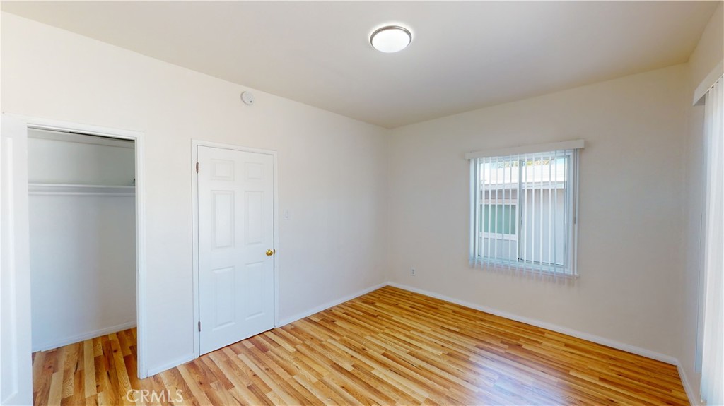 MLS #OC25243436 image #10