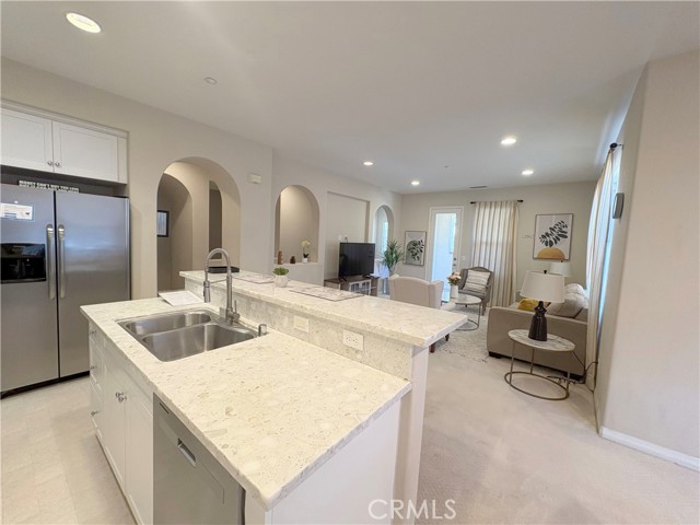 78 Talisman, Irvine CA: https://media.crmls.org/medias/8e8287c3-6ef7-4c17-abe7-89f96798edbf.jpg