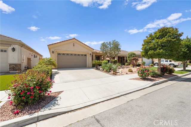 5551 Corte Fiesta, Hemet CA: https://media.crmls.org/medias/8e83616b-7d31-4d47-813e-d3ec325224cd.jpg