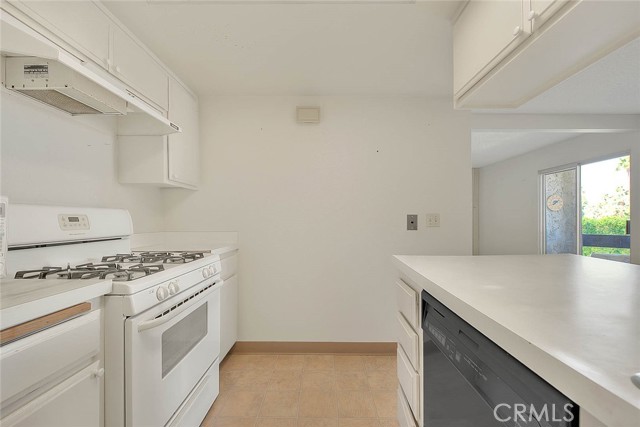 Image 14 for 1500 Camino Real  #301A