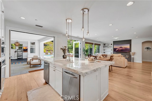 Detail Gallery Image 4 of 35 For 31901 via Salamanca, San Juan Capistrano,  CA 92675 - 6 Beds | 6/1 Baths