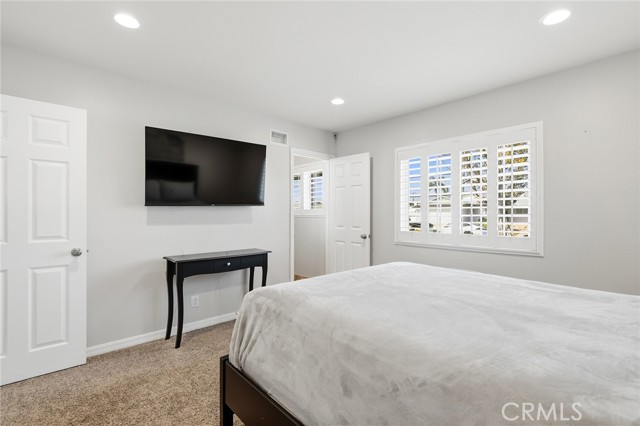 Detail Gallery Image 17 of 27 For 2168 Benito, Camarillo,  CA 93010 - 4 Beds | 3 Baths