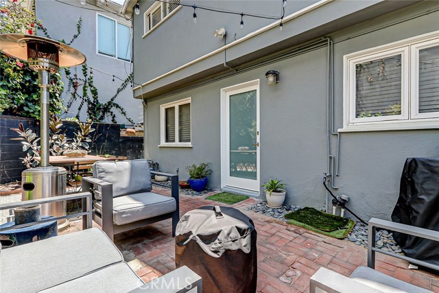 3104 Highland Avenue, Manhattan Beach, California 90266, 3 Bedrooms Bedrooms, ,3 BathroomsBathrooms,Residential,Sold,Highland,SB24115606