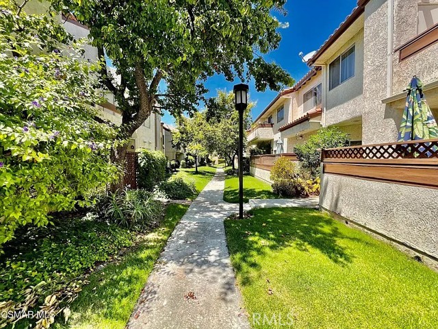 Detail Gallery Image 5 of 24 For 1730 Sinaloa Rd #308,  Simi Valley,  CA 93065 - 2 Beds | 1/1 Baths