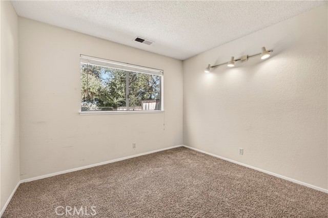 Detail Gallery Image 25 of 46 For 6 Orangewood, Oroville,  CA 95965 - – Beds | – Baths