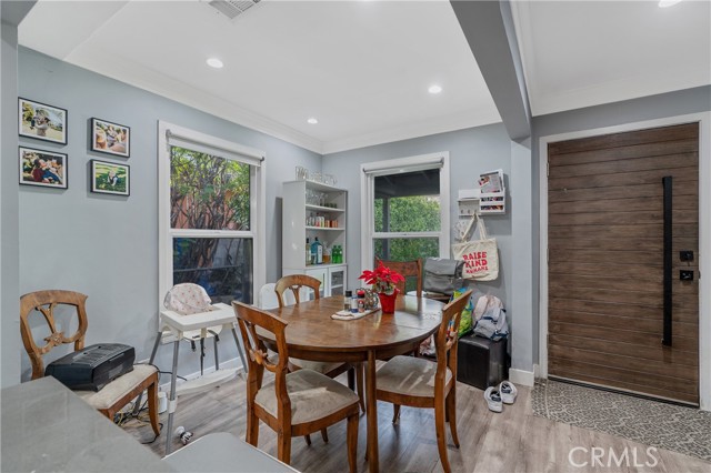 11938 Exposition Boulevard, Los Angeles CA: https://media.crmls.org/medias/8e8b391e-5abc-4244-9e53-bd742ff43a8e.jpg