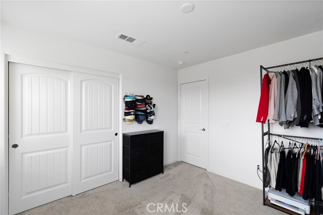 Detail Gallery Image 16 of 28 For 951 W Clover Ave, Rialto,  CA 92376 - 3 Beds | 2/1 Baths