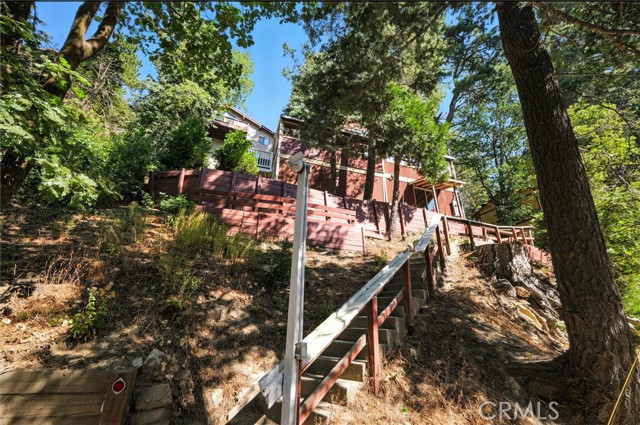 782 Virginia Court, Lake Arrowhead CA: https://media.crmls.org/medias/8e8bc13e-7c5c-429a-ae23-69aa19abc701.jpg