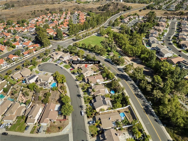 23247 Coffee Berry Circle, Corona CA: https://media.crmls.org/medias/8e8c9a85-82f0-4fd4-8b21-dc30762a2fbf.jpg