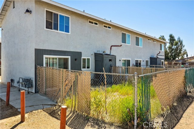 Detail Gallery Image 20 of 26 For 18202 Casaba Rd a,  Adelanto,  CA 92301 - 2 Beds | 1/1 Baths