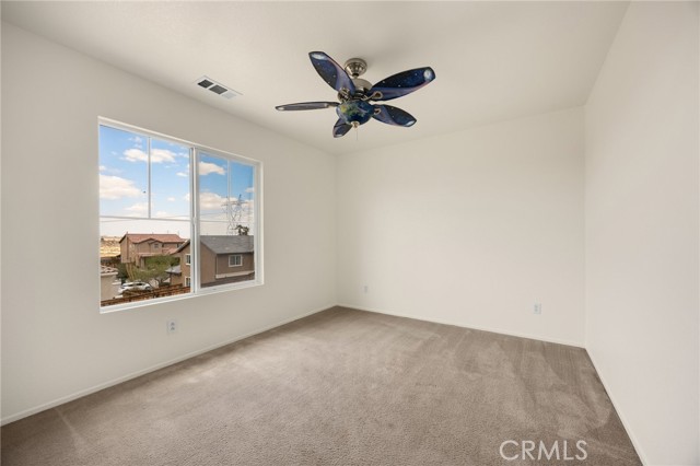 Detail Gallery Image 25 of 32 For 17024 Mastodon Pl, Victorville,  CA 92394 - 4 Beds | 2/1 Baths
