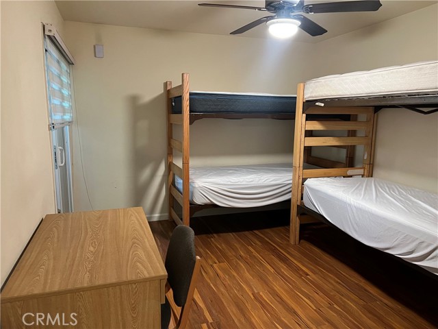 Detail Gallery Image 8 of 11 For 265 N Oakland #7,  Pasadena,  CA 91101 - 23 Beds | 23 Baths