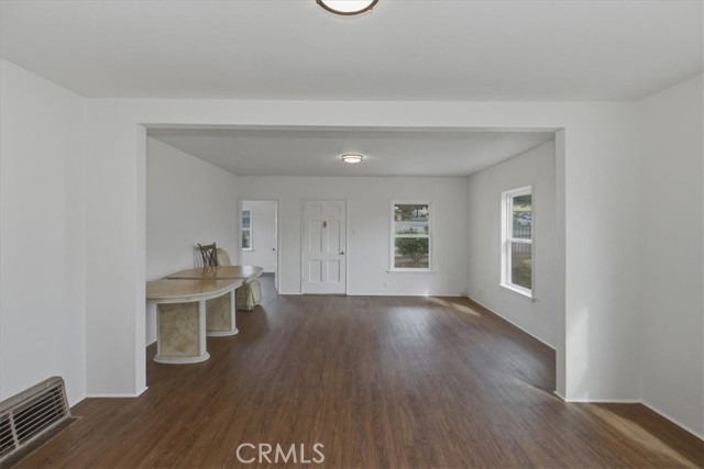 Detail Gallery Image 6 of 40 For 3383 Highland, Highland,  CA 92346 - – Beds | – Baths