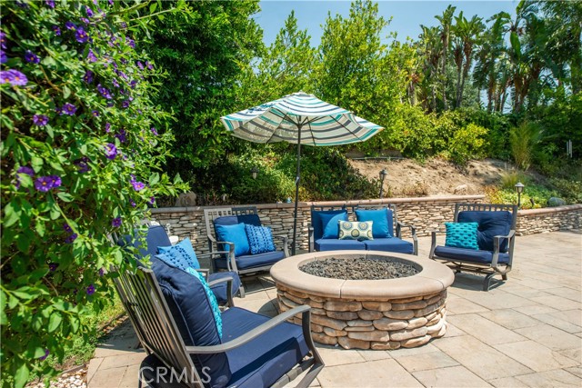 Detail Gallery Image 31 of 54 For 16426 Knollwood Dr, Granada Hills,  CA 91344 - 5 Beds | 4 Baths