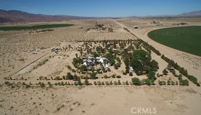 45985 Cottonwood Road, Newberry Springs, California 92365, 4 Bedrooms Bedrooms, ,5 BathroomsBathrooms,Residential,For Sale,45985 Cottonwood Road,CRHD22156730