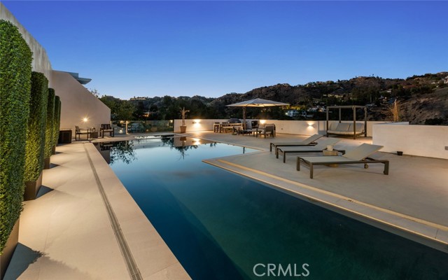 158 Bell Canyon Road, Bell Canyon CA: https://media.crmls.org/medias/8e8feb72-e10c-43fb-858b-704bf2c634bc.jpg