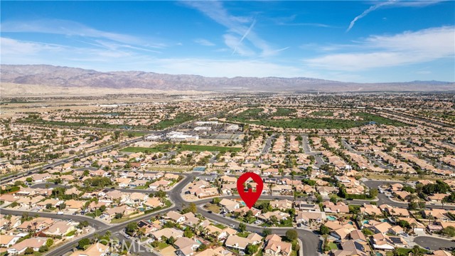 Detail Gallery Image 16 of 18 For 44370 Buttercup Ln, La Quinta,  CA 92253 - 3 Beds | 2 Baths