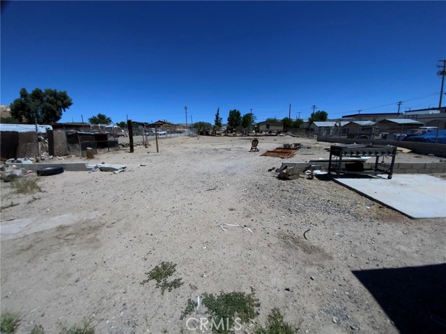 29256 Arrowhead Avenue, Barstow CA: https://media.crmls.org/medias/8e9074a2-6510-465d-986b-5c1cf93d2d79.jpg