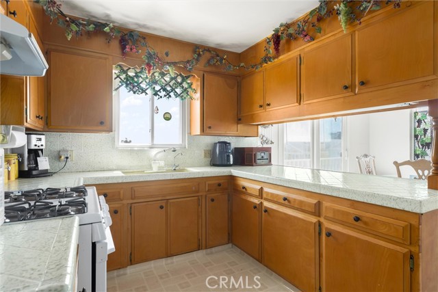 Detail Gallery Image 18 of 32 For 180 G St, Cayucos,  CA 93430 - 3 Beds | 2 Baths