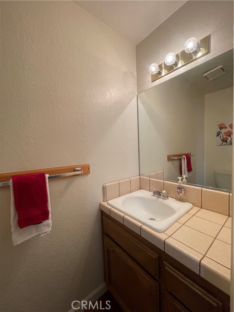 Detail Gallery Image 7 of 33 For 49400 River Park Rd #37,  Oakhurst,  CA 93644 - 2 Beds | 1/1 Baths
