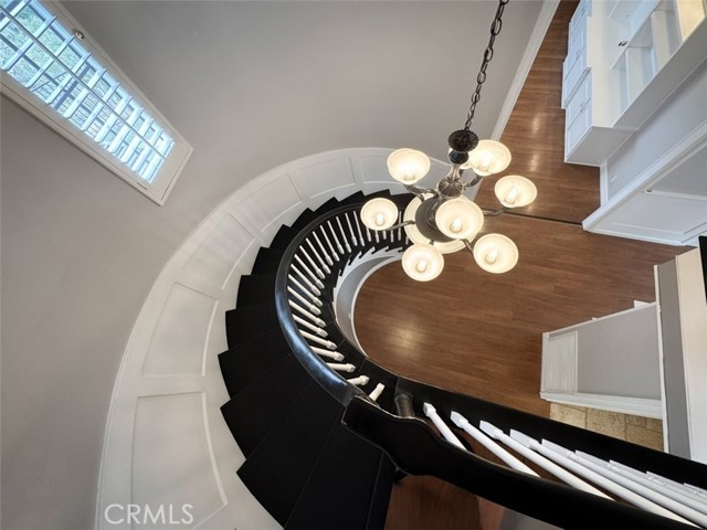 2315 Paseo De Cima, Glendale CA: https://media.crmls.org/medias/8e92605d-d2cb-4efe-80f9-1ab4a088bdd9.jpg