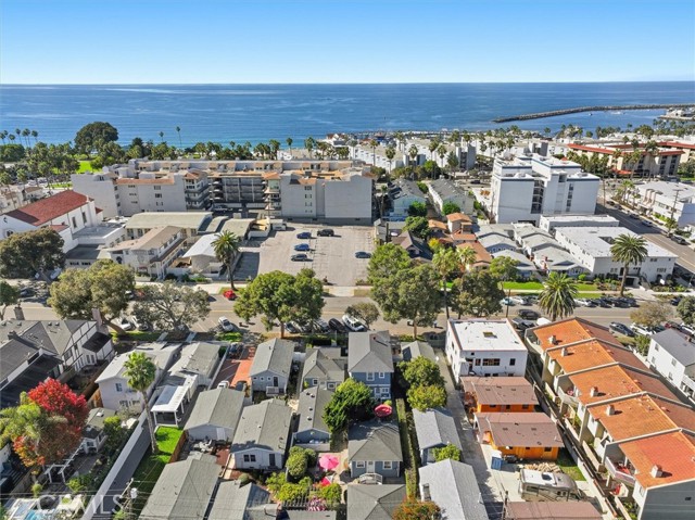 Detail Gallery Image 35 of 35 For 222 S Broadway, Redondo Beach,  CA 90277 - 2 Beds | 1 Baths