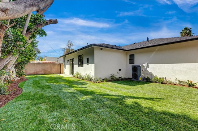 Detail Gallery Image 45 of 49 For 6852 6854 Atoll Avenue, North Hollywood,  CA 91605 - 4 Beds | 4 Baths