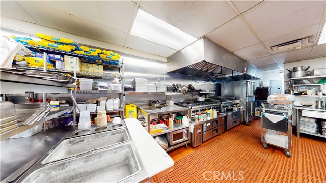 3630 E Slauson Avenue, Maywood CA: https://media.crmls.org/medias/8e9316e2-32ab-4229-b2ed-4e940c6d5f83.jpg