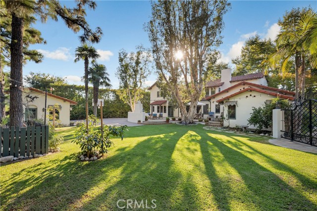 Detail Gallery Image 27 of 53 For 11572 Cielo Pl, North Tustin,  CA 92705 - 4 Beds | 3/1 Baths