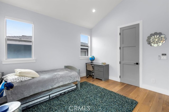 2306 Robinson Street, Redondo Beach, California 90278, 5 Bedrooms Bedrooms, ,4 BathroomsBathrooms,Residential,Sold,Robinson,SB22018047