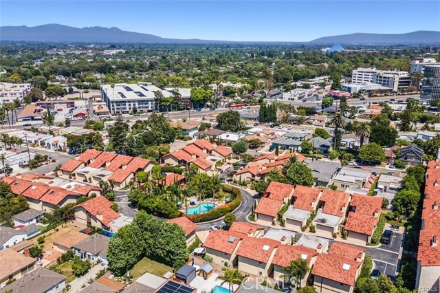 1364 Park Plaza Drive, Long Beach CA: https://media.crmls.org/medias/8e9325a0-a4b2-42d4-be83-5d073cc09c52.jpg
