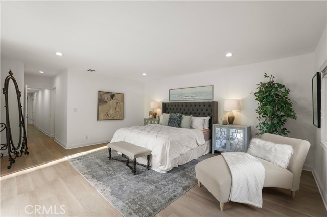 Detail Gallery Image 30 of 62 For 18760 Wells, Tarzana,  CA 91356 - 5 Beds | 4 Baths