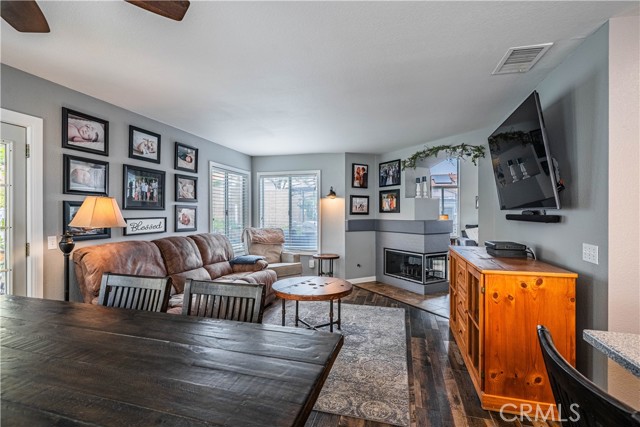 Detail Gallery Image 13 of 59 For 29385 N Lake Dr, Lake Elsinore,  CA 92530 - 3 Beds | 2/1 Baths